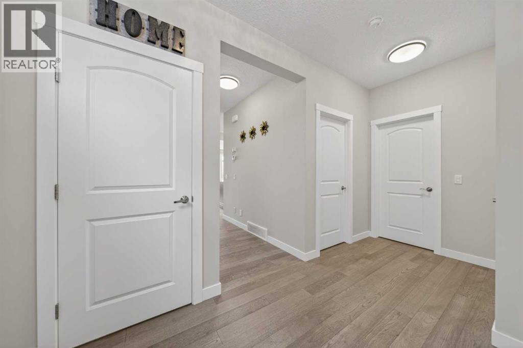 234 West Grove Point SW, Calgary, Alberta  T3H 1Y7 - Photo 7 - A2299224