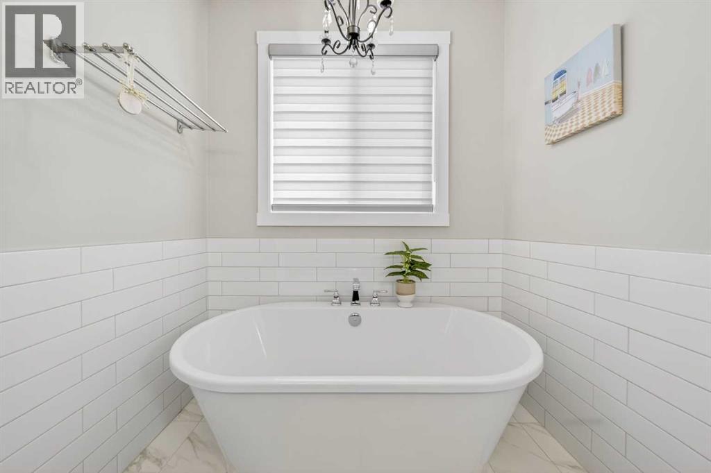 234 West Grove Point SW, Calgary, Alberta  T3H 1Y7 - Photo 35 - A2299224