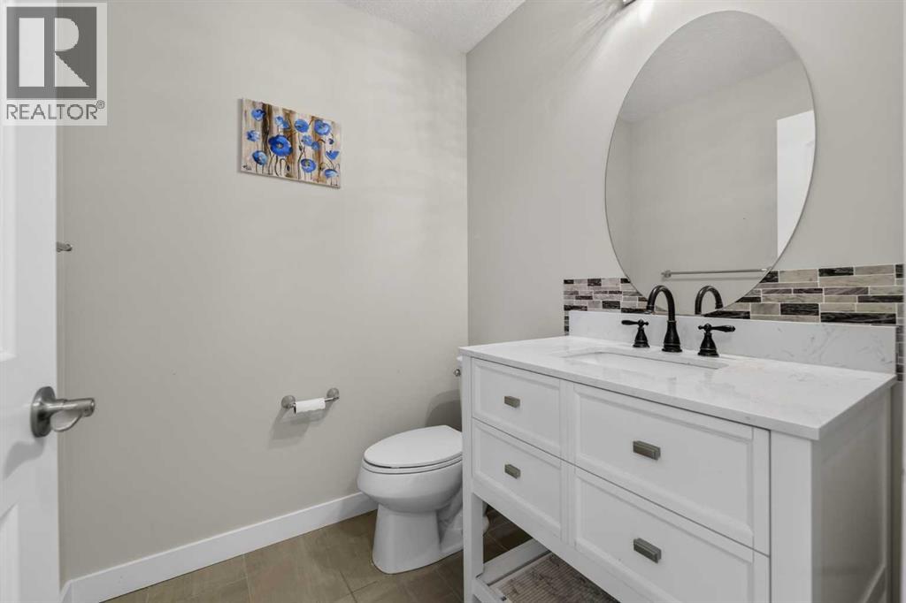 234 West Grove Point SW, Calgary, Alberta  T3H 1Y7 - Photo 8 - A2299224