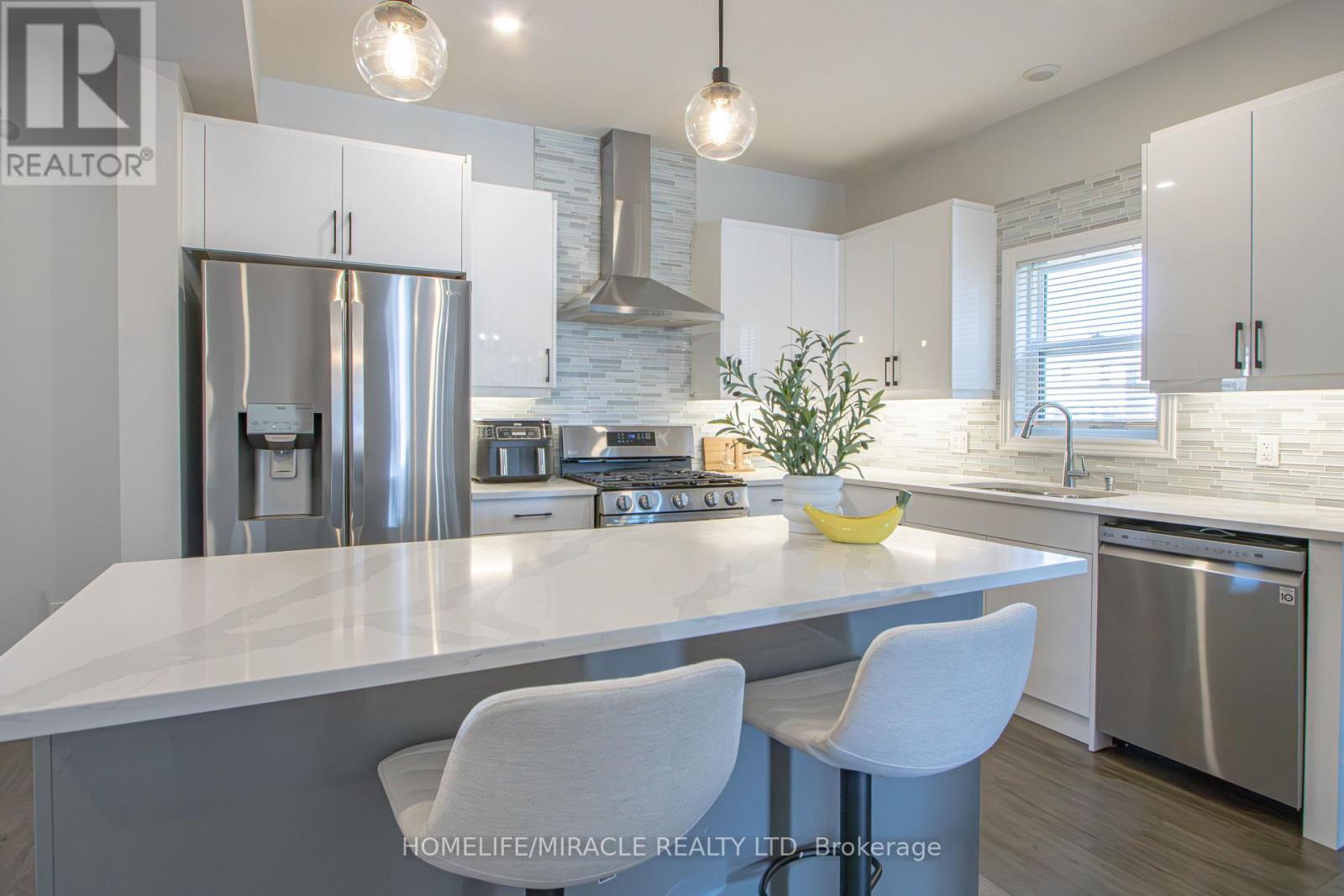 274 Middleton Avenue, London South, Ontario  N6L 0E9 - Photo 19 - X12998904