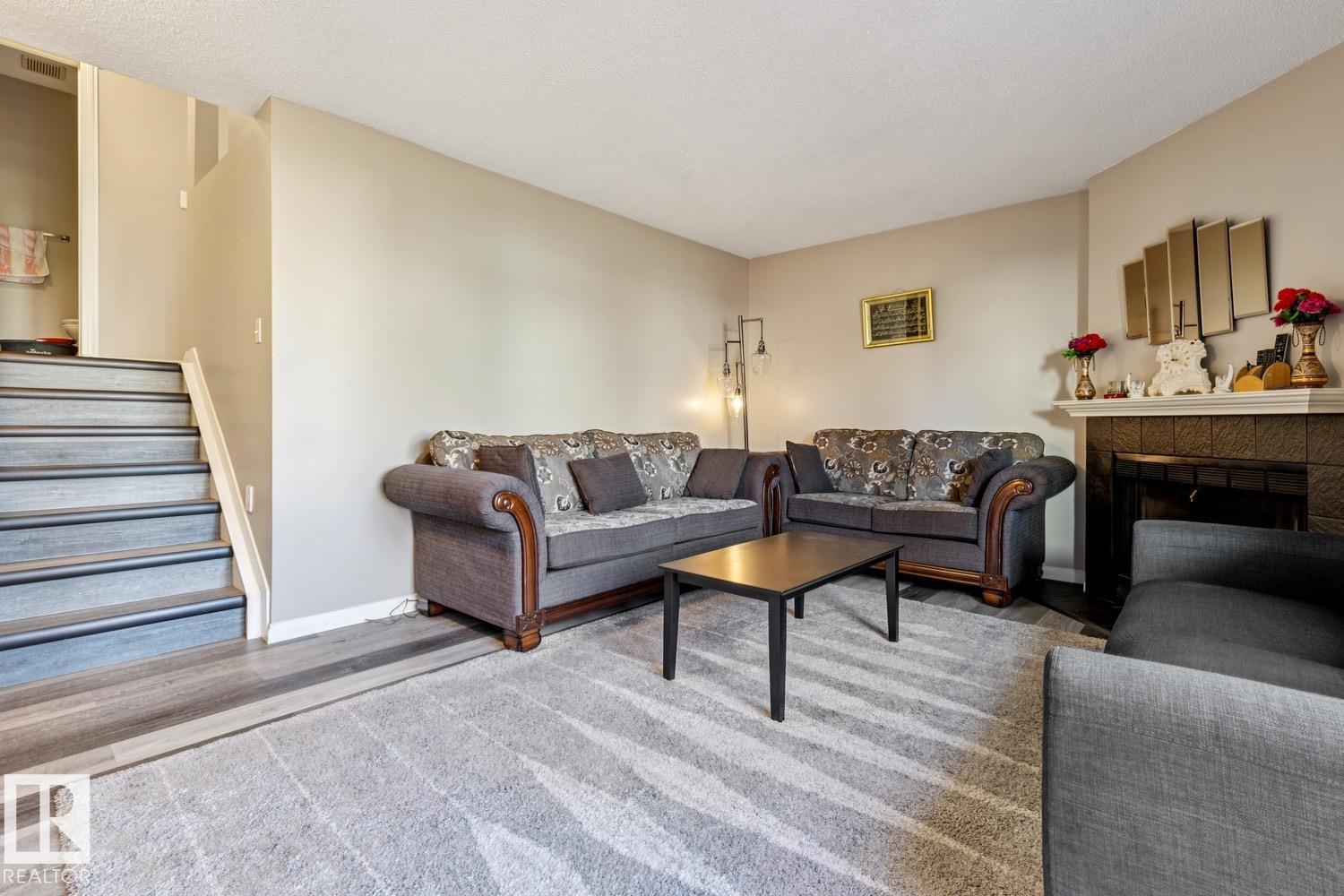 #40 9520 174 St Nw, Edmonton, Alberta  T5T 5Z3 - Photo 5 - E4484735