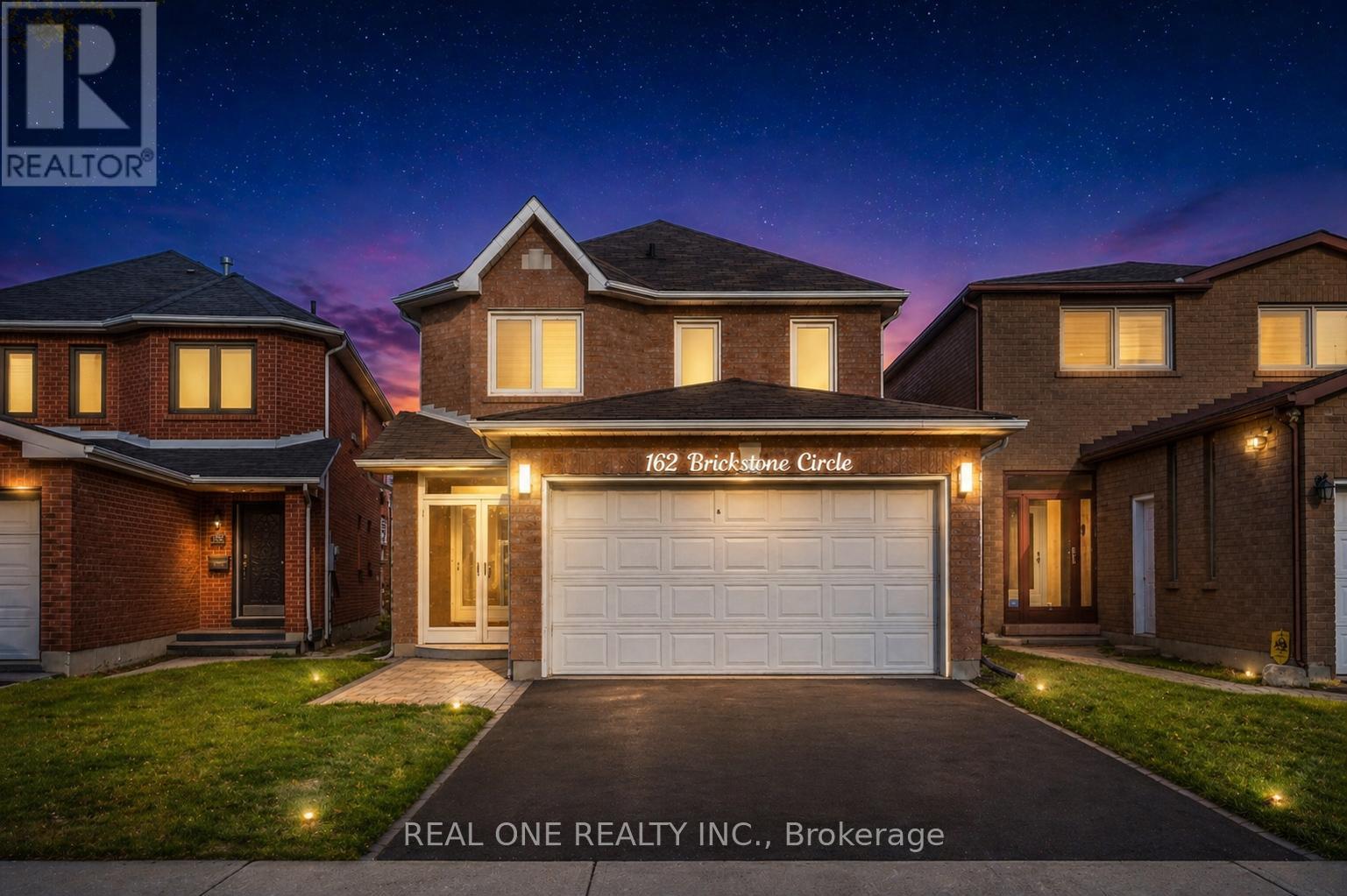162 BRICKSTONE CIRCLE, Vaughan, Ontario