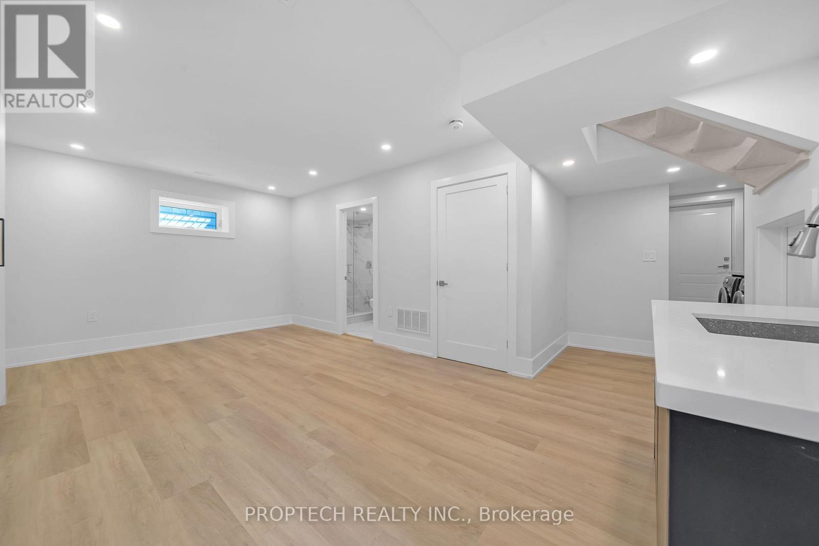 6030 Hillsdale Drive, Whitchurch-Stouffville, Ontario  L4A 3B8 - Photo 21 - N13060702