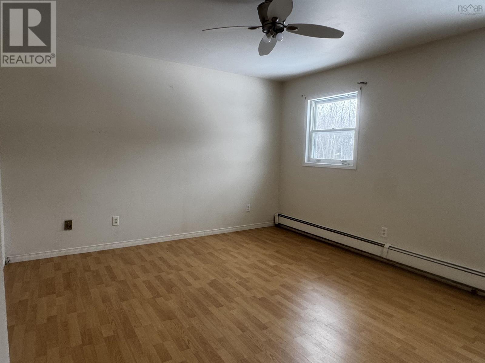 6221 Seaside Drive, Gardiner Mines, Nova Scotia  B1H 5K4 - Photo 12 - 202604000