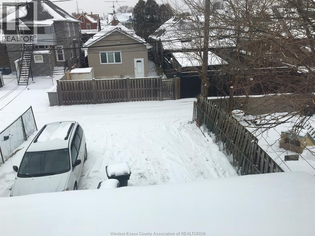 1101 Elsmere, Windsor, Ontario  N9A 2B1 - Photo 29 - 26002114