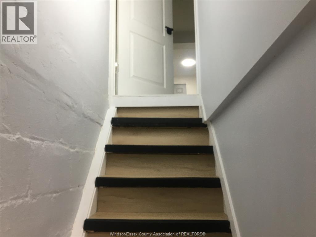 1101 Elsmere, Windsor, Ontario  N9A 2B1 - Photo 23 - 26002114