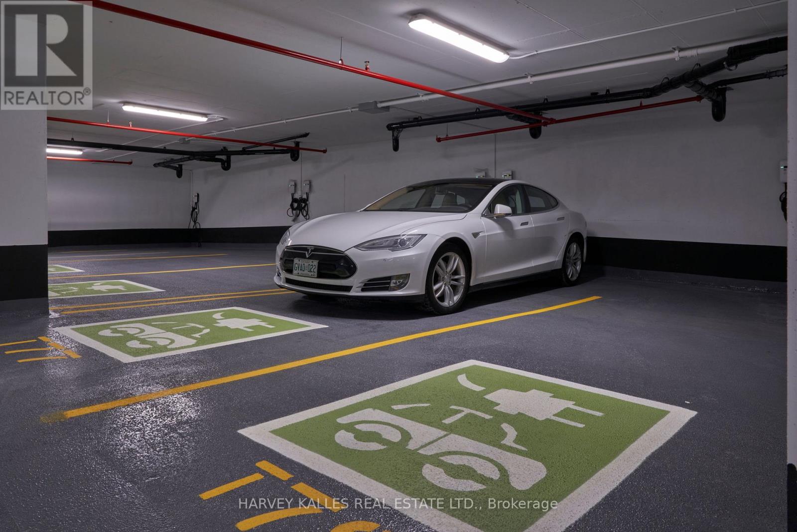 1404 - 71 Redpath Avenue, Toronto, Ontario  M4S 0E1 - Photo 11 - C13056832