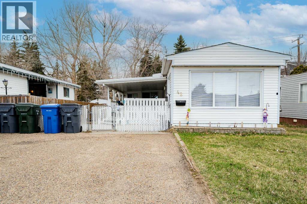 42, 2248 Southview Drive Se, Medicine Hat, Alberta  T1B 1R3 - Photo 3 - A2302211