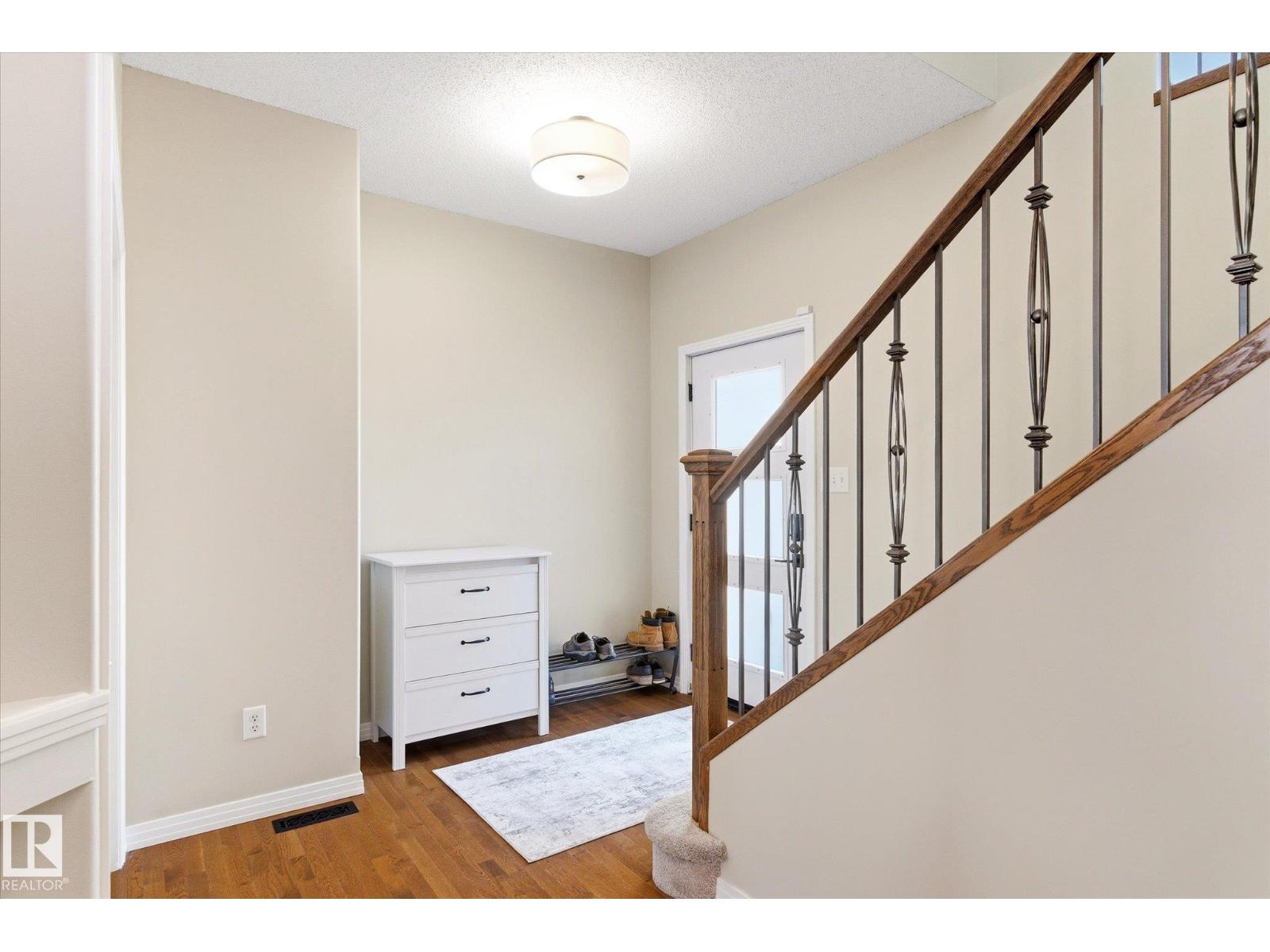 8027 3 Av Sw, Edmonton, Alberta  T6X 1K6 - Photo 19 - E4484736