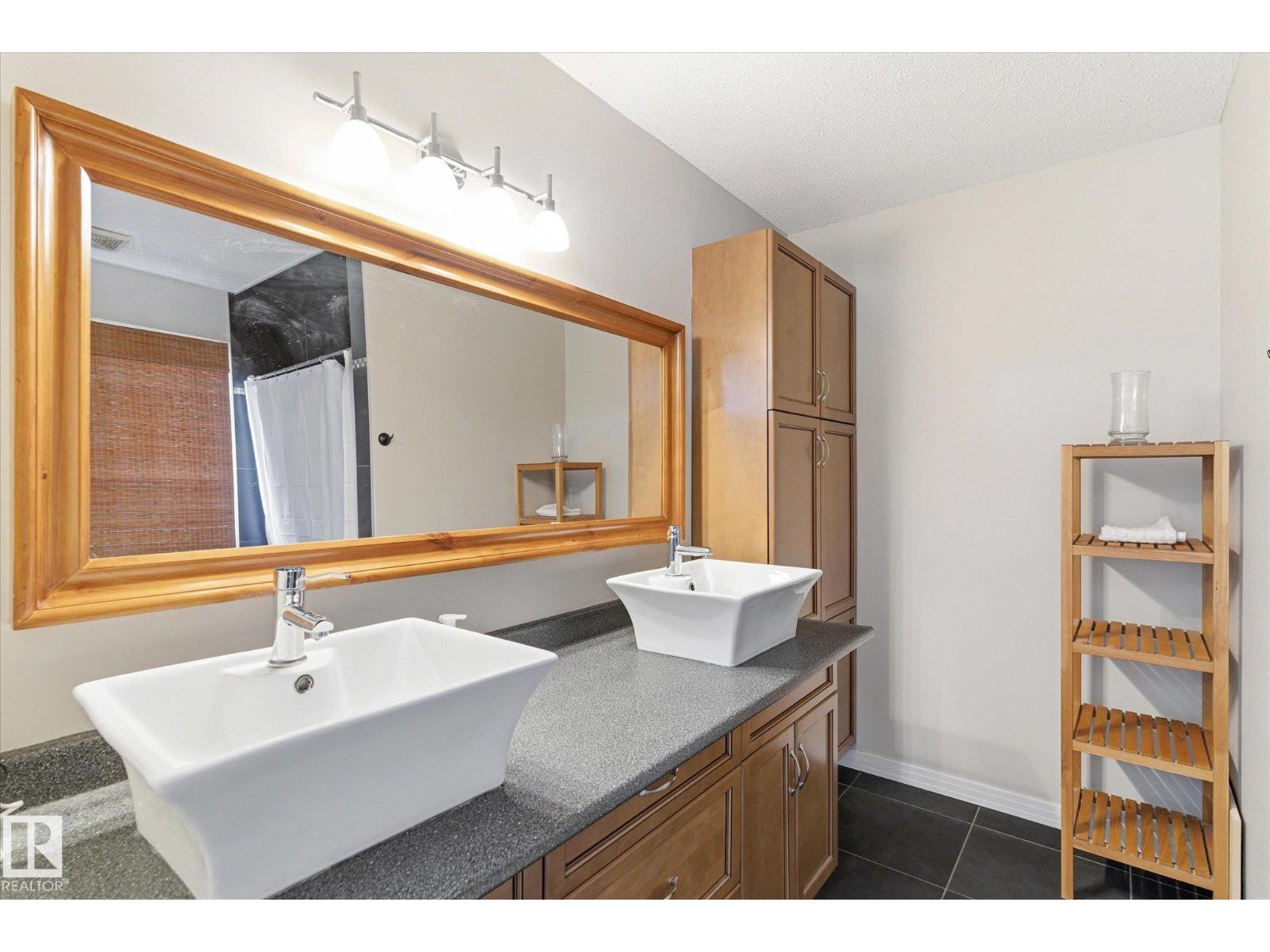 8027 3 Av Sw, Edmonton, Alberta  T6X 1K6 - Photo 26 - E4484736