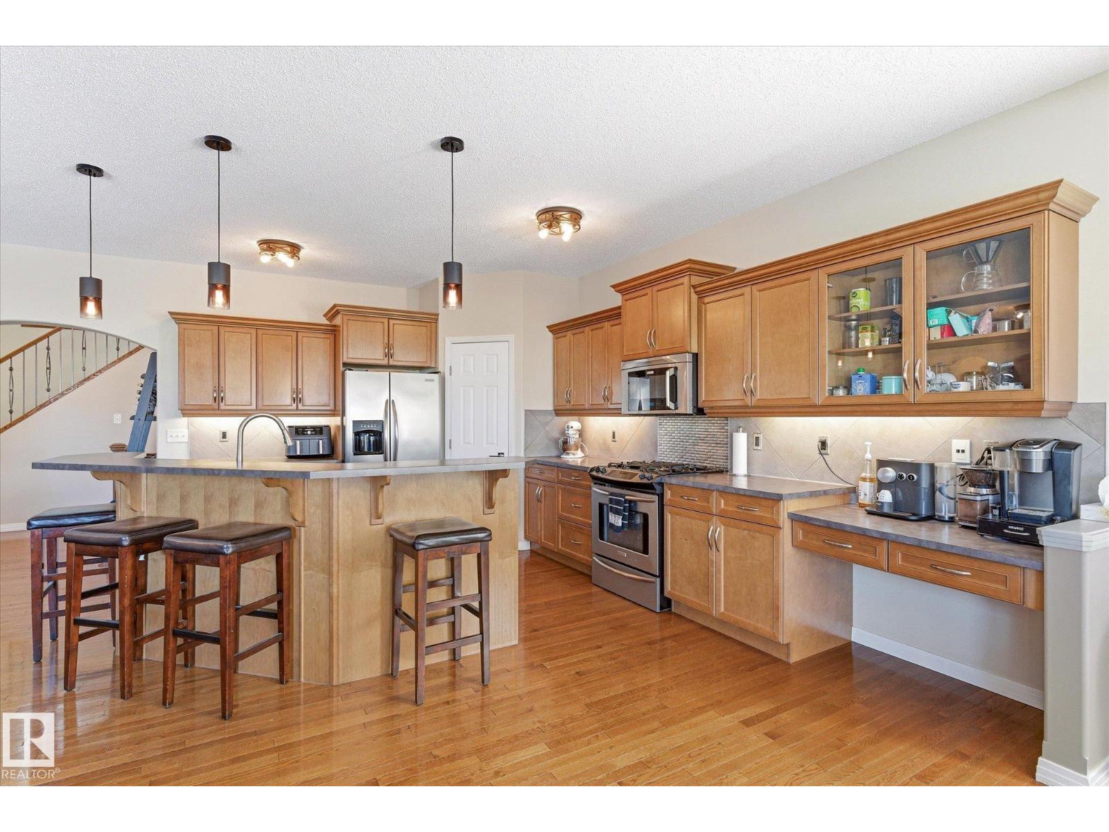 8027 3 Av Sw, Edmonton, Alberta  T6X 1K6 - Photo 14 - E4484736