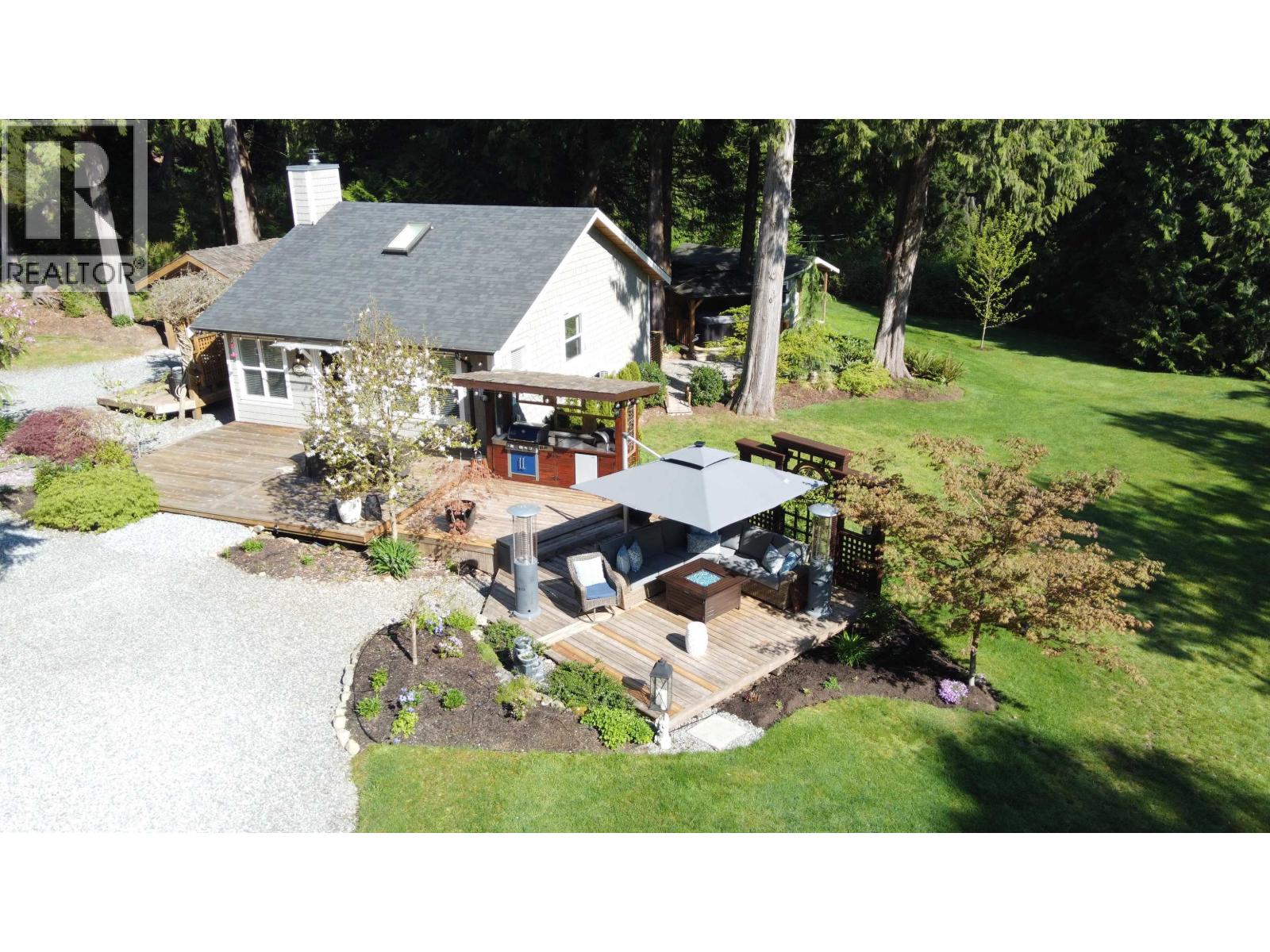 115 Williamsons Landing Road, Gibsons, British Columbia  V0N 1V6 - Photo 4 - R3115916