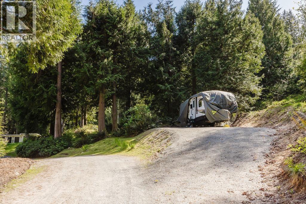 115 Williamsons Landing Road, Gibsons, British Columbia  V0N 1V6 - Photo 35 - R3115916