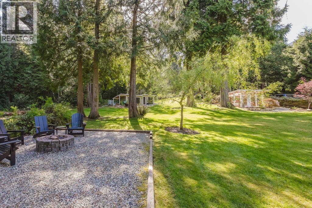 115 Williamsons Landing Road, Gibsons, British Columbia  V0N 1V6 - Photo 34 - R3115916