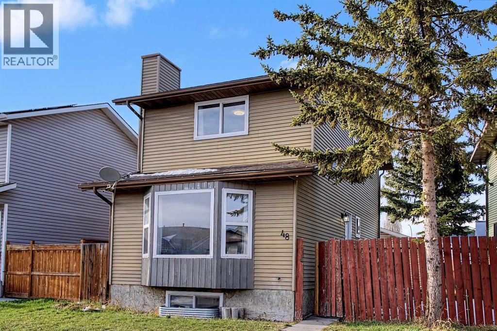 48 Whitworth Way NE, Calgary, Alberta  T1Y 6A8 - Photo 2 - A2304092