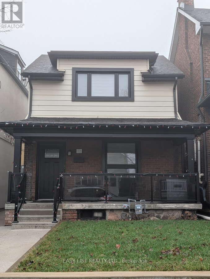 23 Goodwood Avenue, Toronto, Ontario  M6E 1J1 - Photo 8 - W13010342