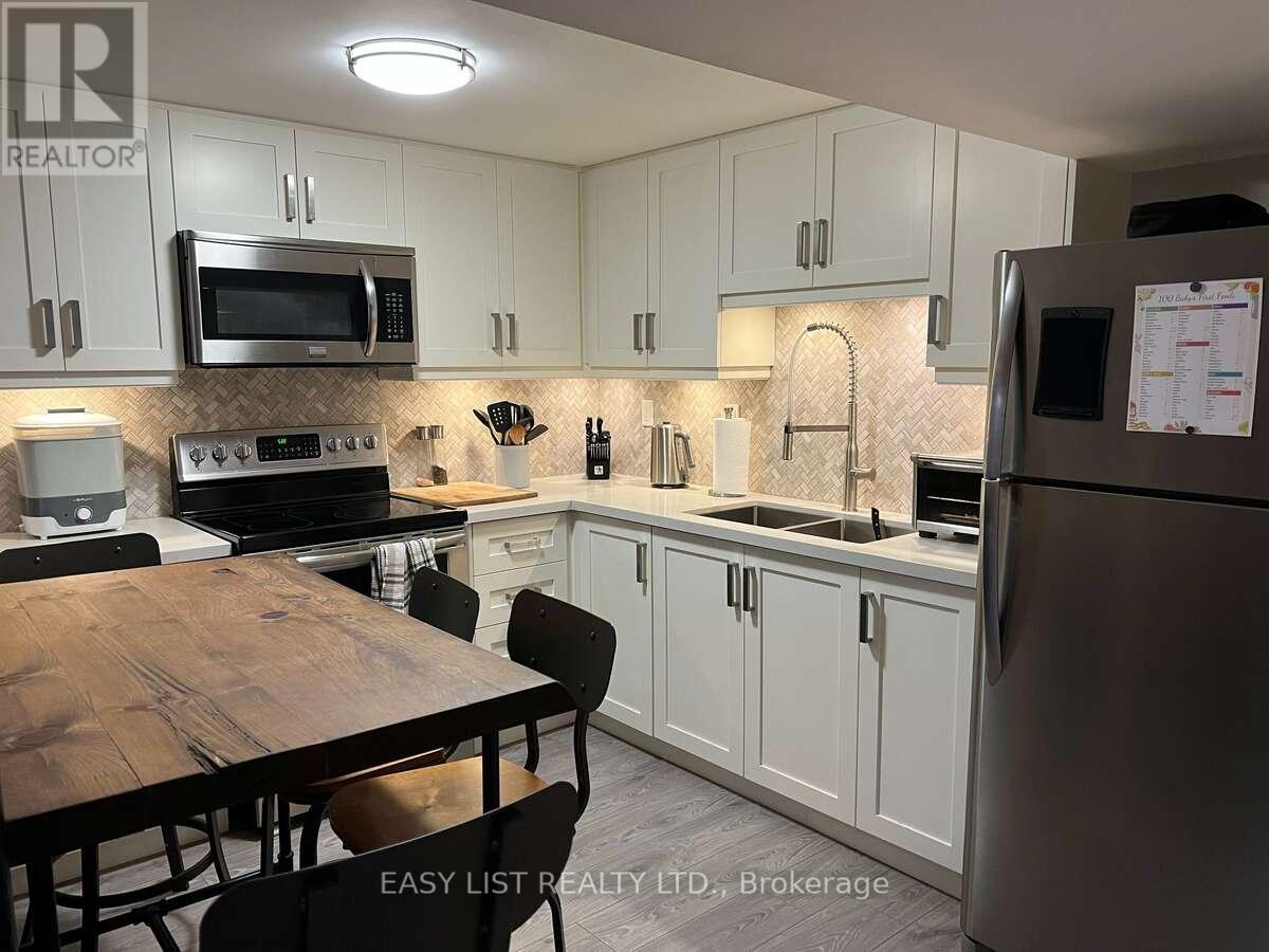 23 GOODWOOD AVENUE, Toronto, Ontario