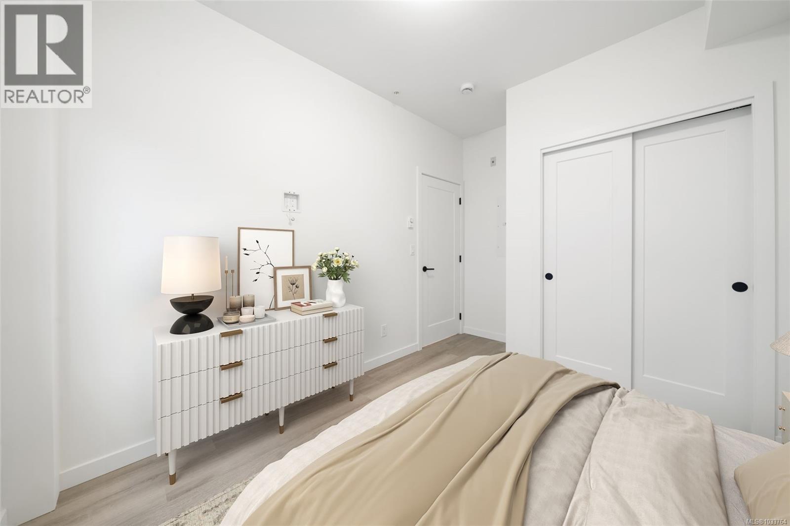 208 610 Lampson Rd, Esquimalt, British Columbia  V9A 0L3 - Photo 4 - 1033764