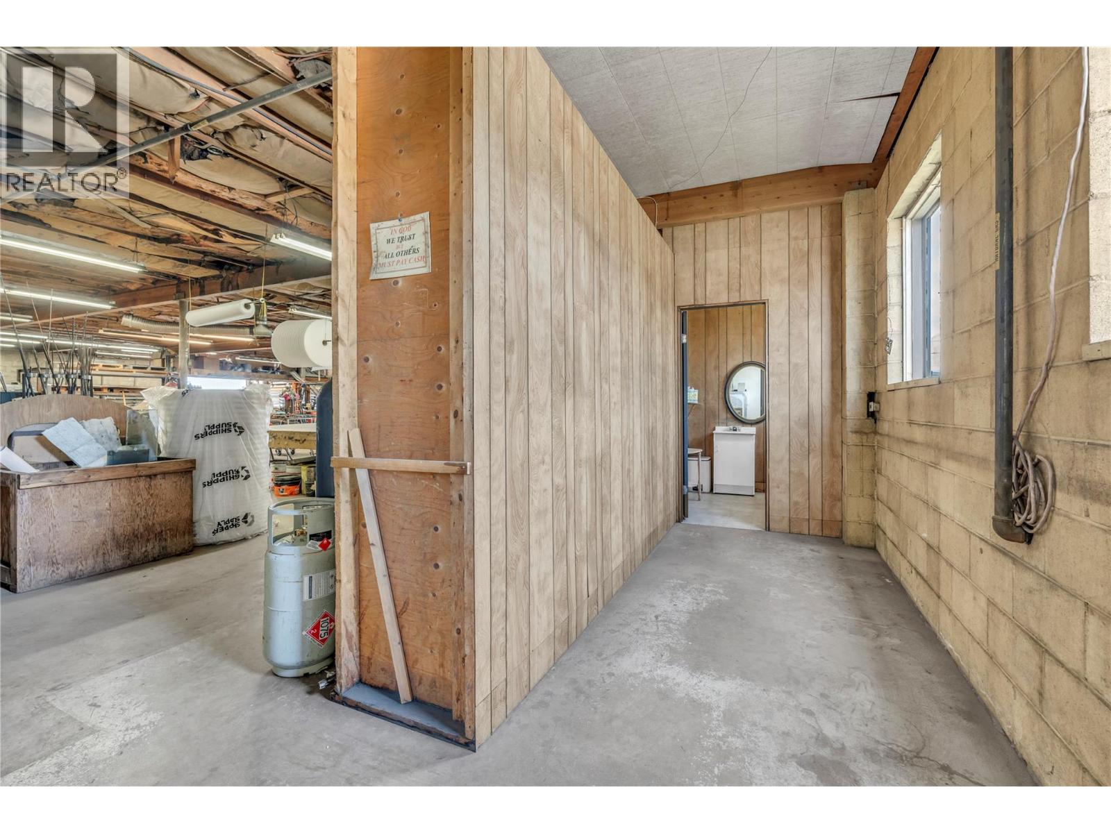 15817 Logie Road, Summerland, British Columbia  V0H 1Z6 - Photo 12 - 10385302