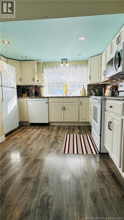 834 Central Street, Centreville, New Brunswick  E7K 2E7 - Photo 17 - NB132043