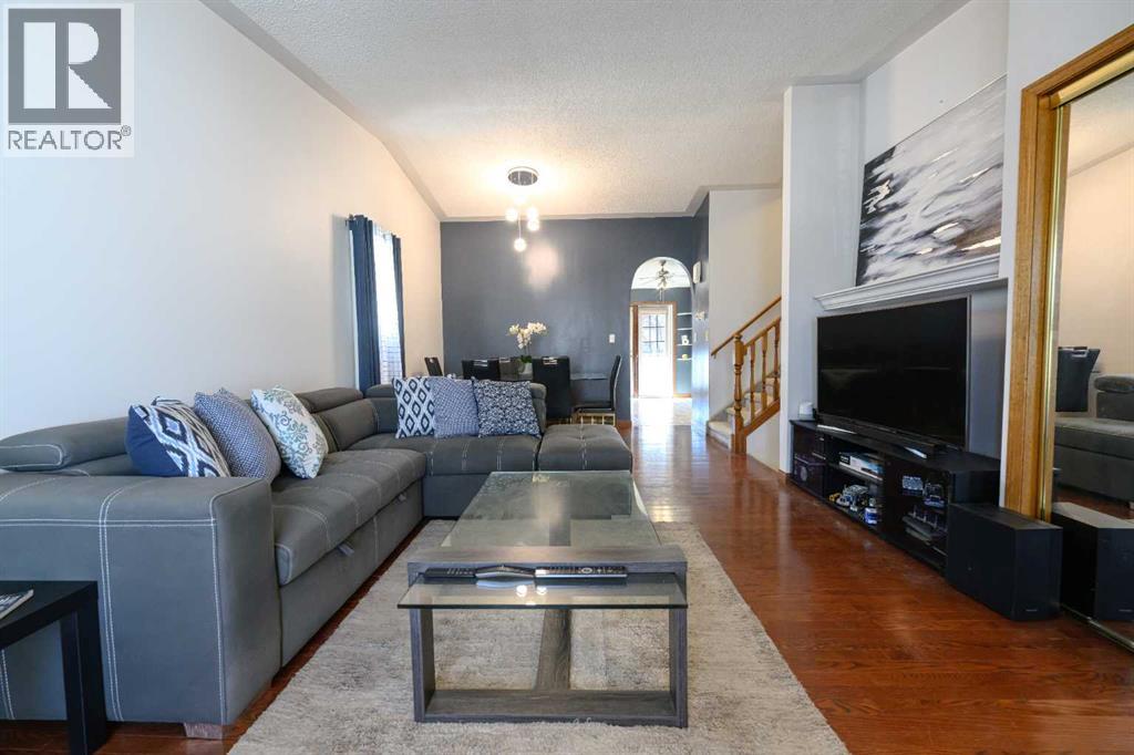 9513 63 Avenue, Grande Prairie, Alberta  T8W 2G1 - Photo 5 - A2305754