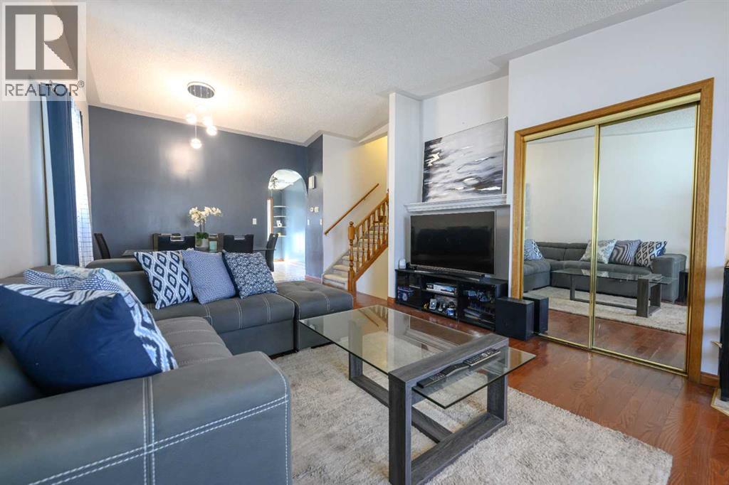 9513 63 Avenue, Grande Prairie, Alberta  T8W 2G1 - Photo 3 - A2305754