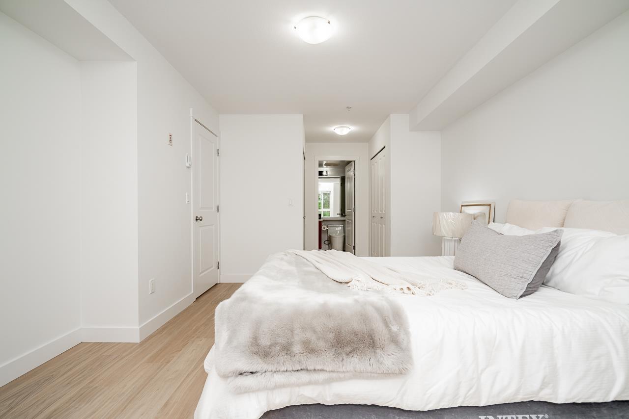 215 14960 102a Avenue, Surrey, British Columbia  V3R 6A3 - Photo 20 - R3117262