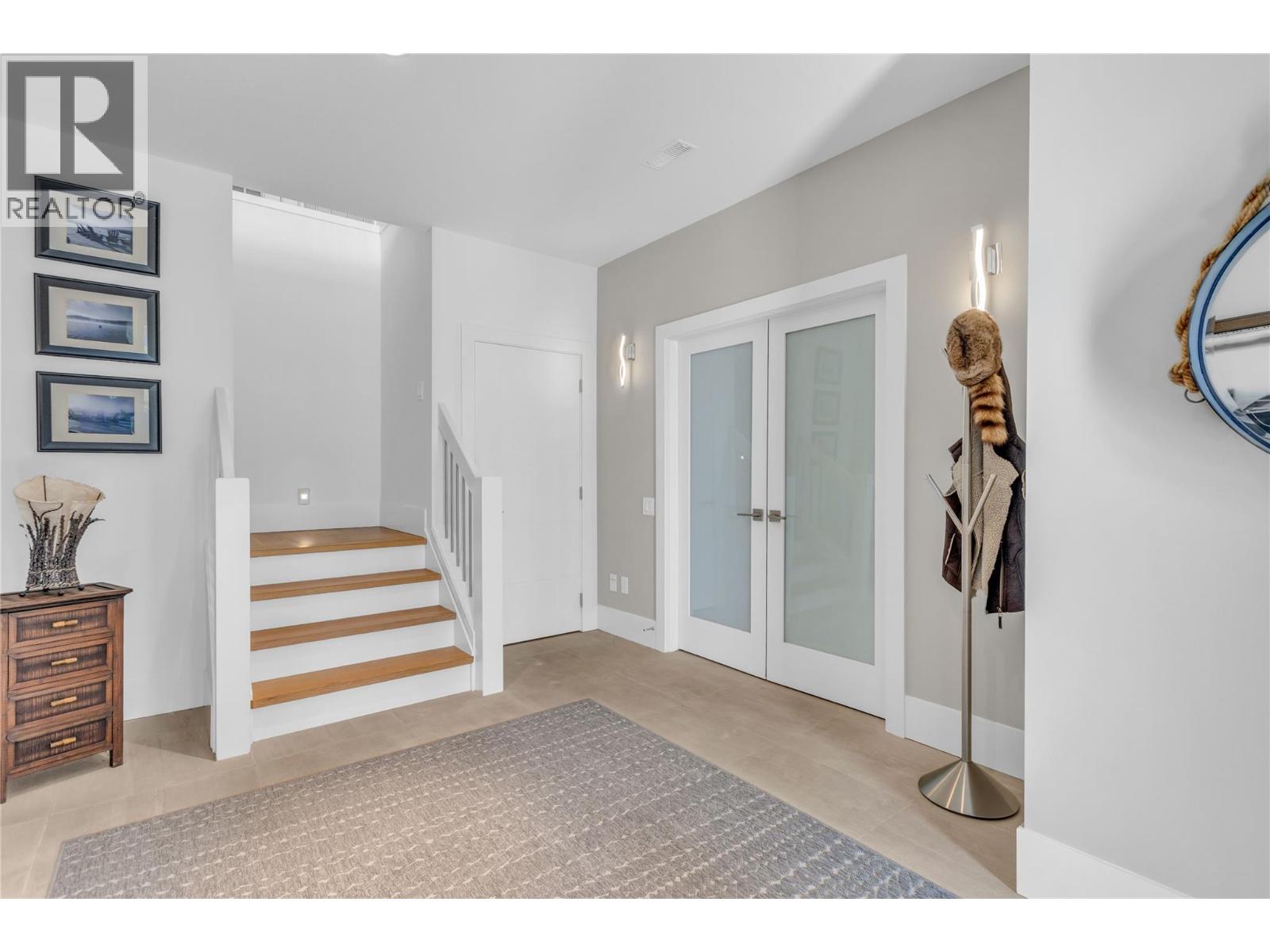 508 Carnoustie Drive, Kelowna, British Columbia  V1P 1R7 - Photo 6 - 10384409