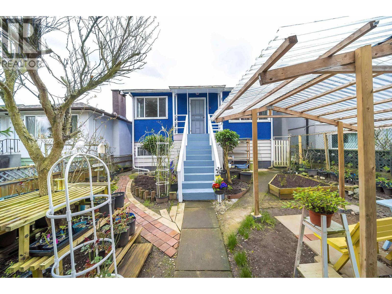 3134 E 1st Avenue, Vancouver, British Columbia  V5M 1B5 - Photo 2 - R3117613