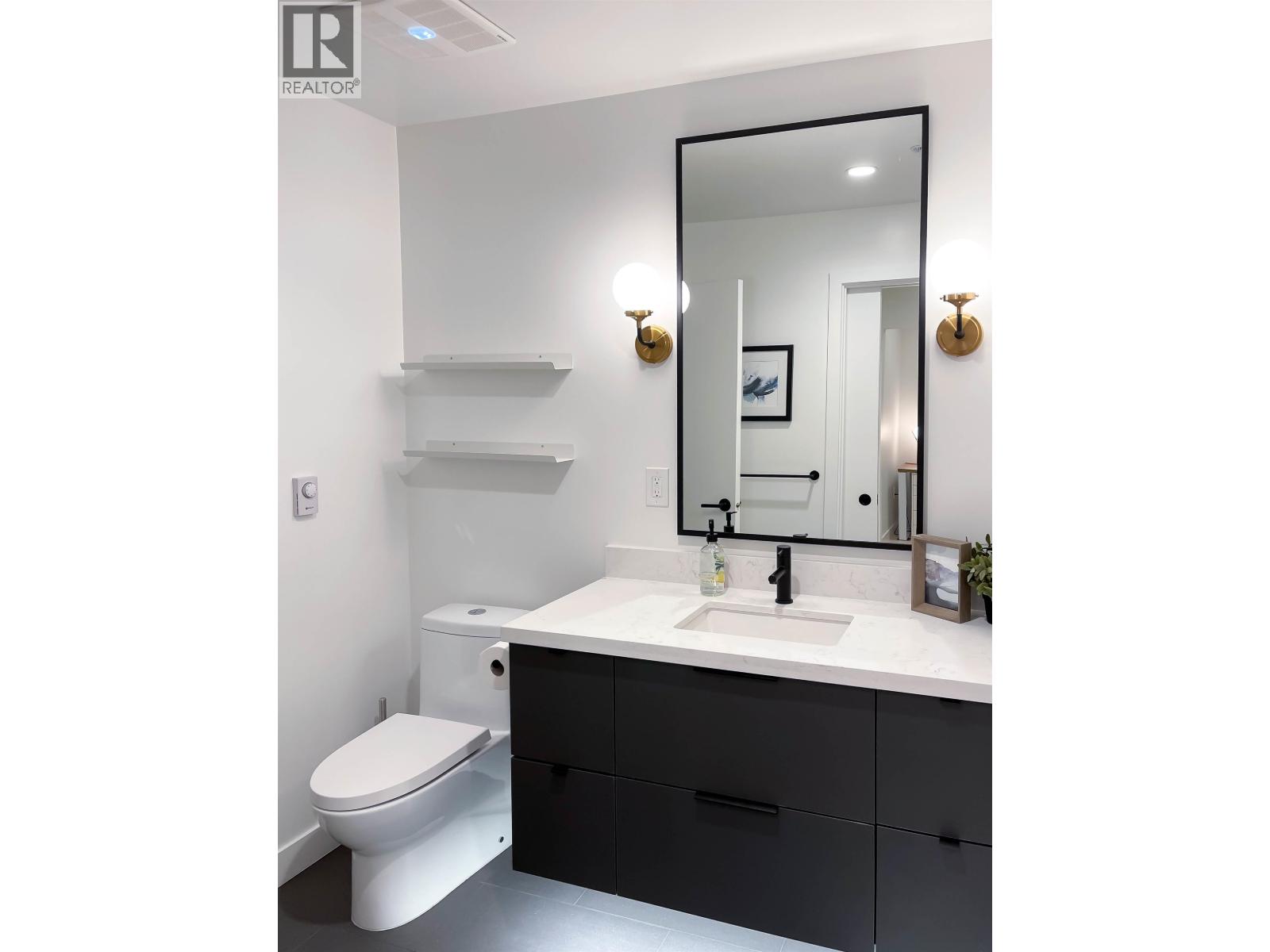 112 3018 St George Street, Port Moody, British Columbia  V3H 2H7 - Photo 11 - R3117669