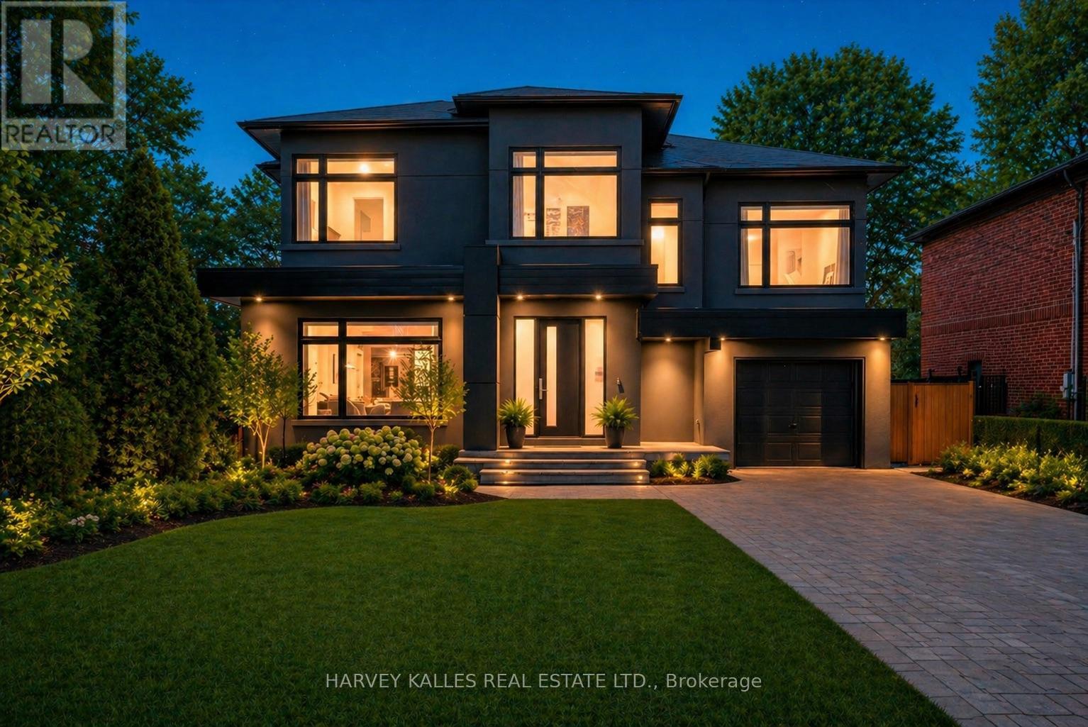 90 Great Oak Drive, Toronto, Ontario  M9A 1N5 - Photo 2 - W12875388