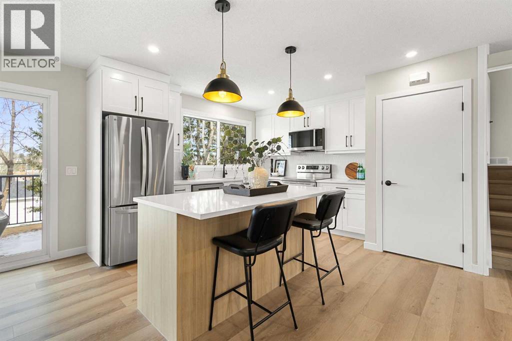 347 Queensland Drive Se, Calgary, Alberta  T2J 3R6 - Photo 11 - A2291982