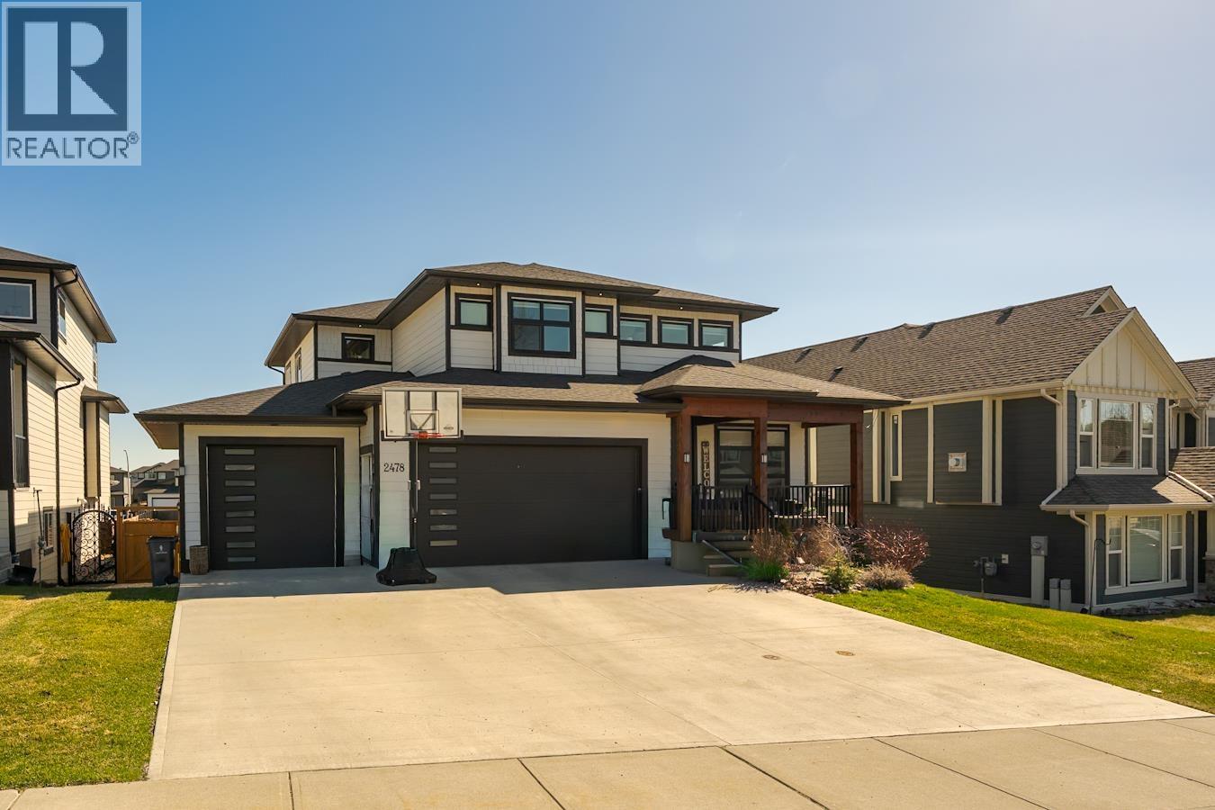 2478-2480 Carmichael Place, Prince George, British Columbia  V2N 0B9 - Photo 1 - R3116848