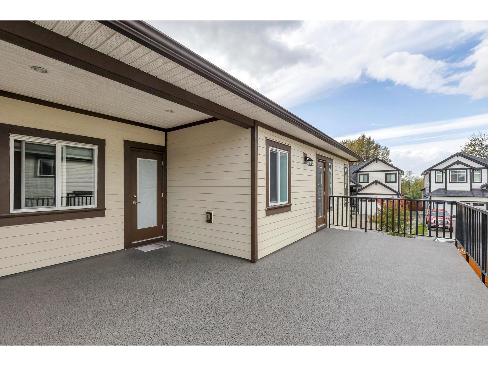 27625 Railcar Crescent, Abbotsford, British Columbia  V4X 0B8 - Photo 27 - R3117643