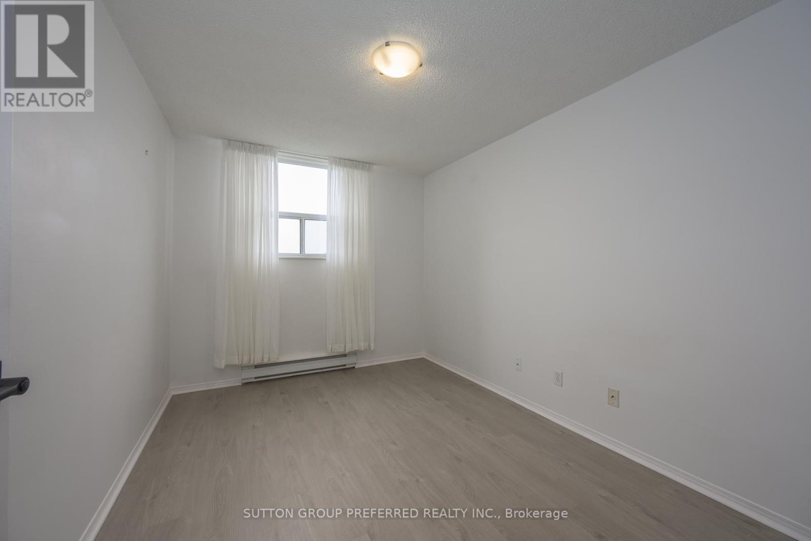 404 - 1105 Jalna Boulevard, London South, Ontario  N6E 2S9 - Photo 10 - X13060786