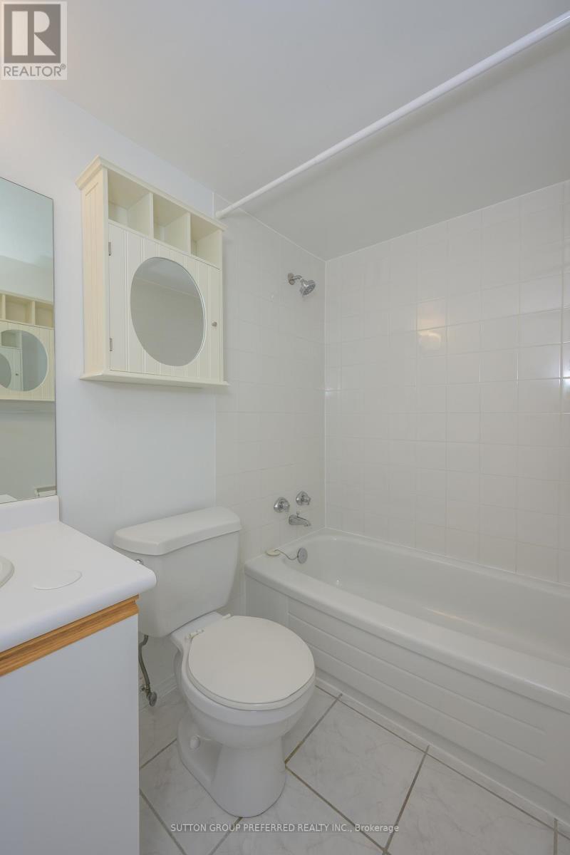404 - 1105 Jalna Boulevard, London South, Ontario  N6E 2S9 - Photo 12 - X13060786