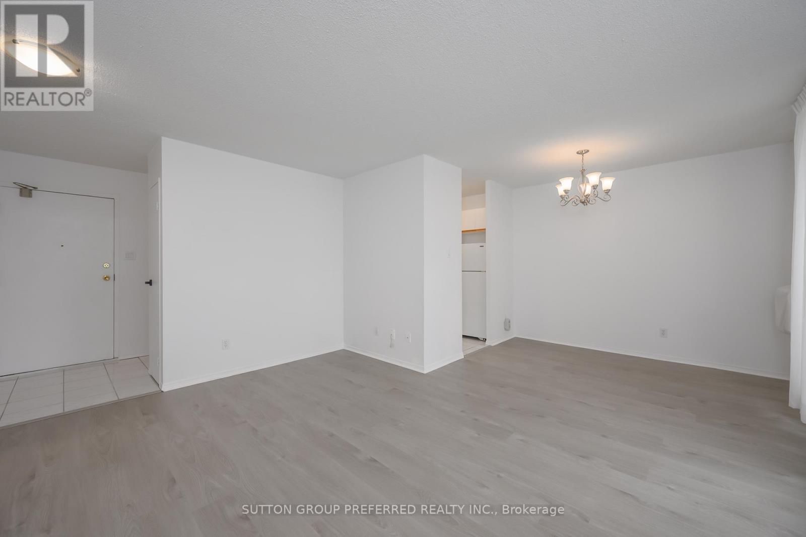 404 - 1105 Jalna Boulevard, London South, Ontario  N6E 2S9 - Photo 4 - X13060786