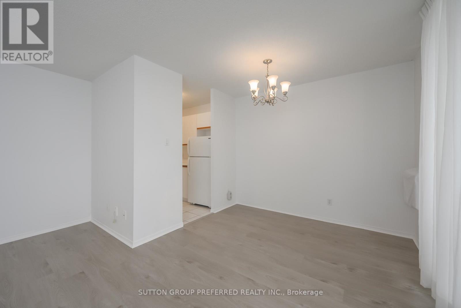 404 - 1105 Jalna Boulevard, London South, Ontario  N6E 2S9 - Photo 6 - X13060786