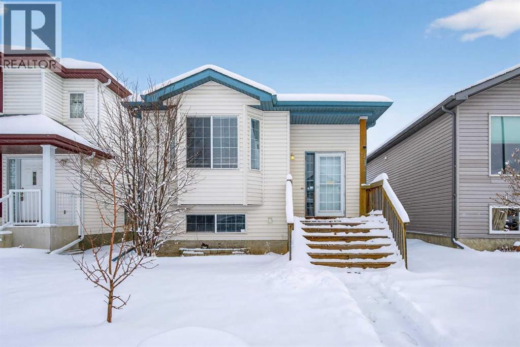 173 Martin Crossing Crescent NE, Calgary, Alberta  T3J 3T1 - Photo 1 - A2296291