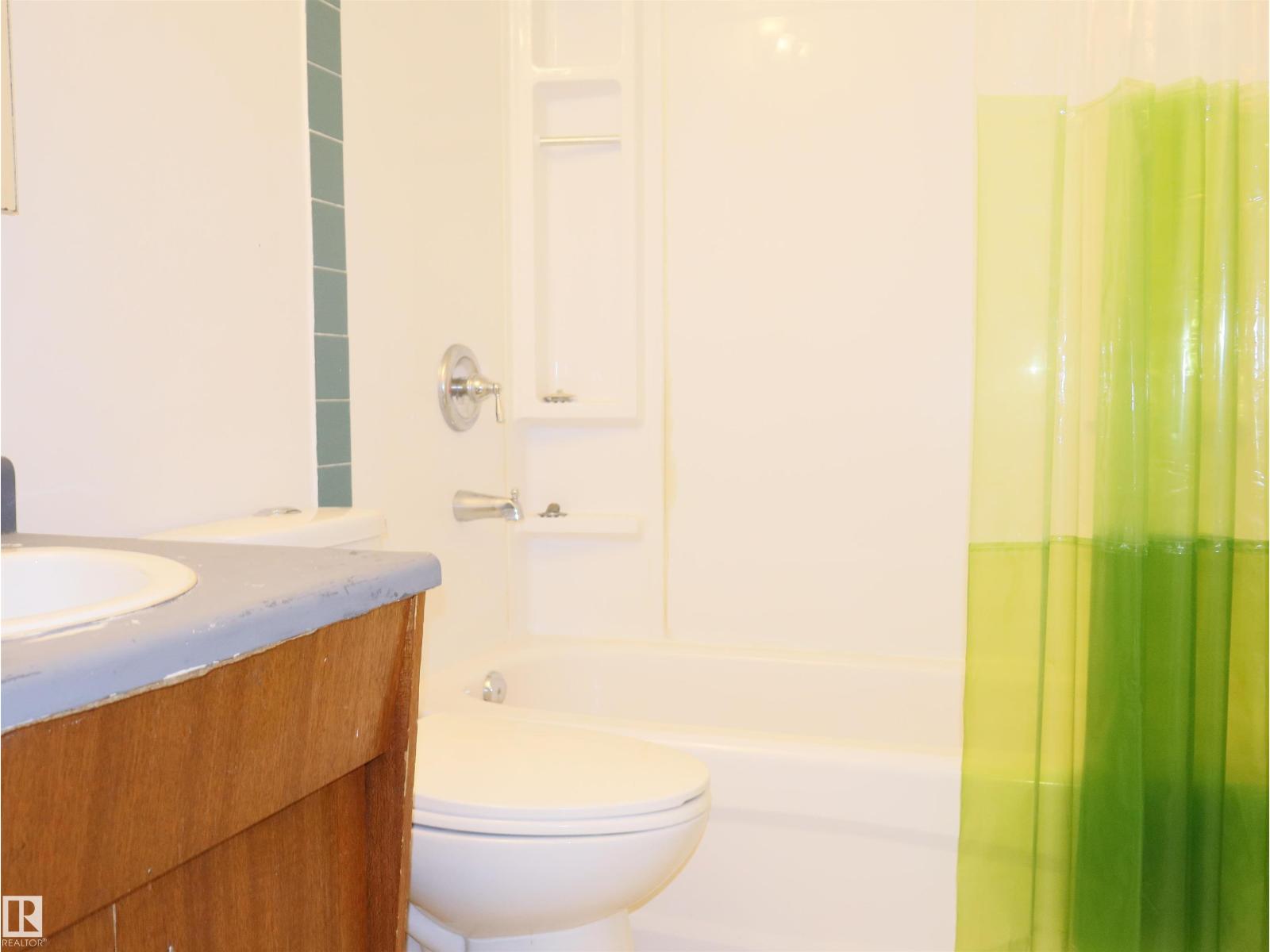 4934 49 Avenue, Barrhead, Alberta  T7N 1G6 - Photo 21 - E4484740