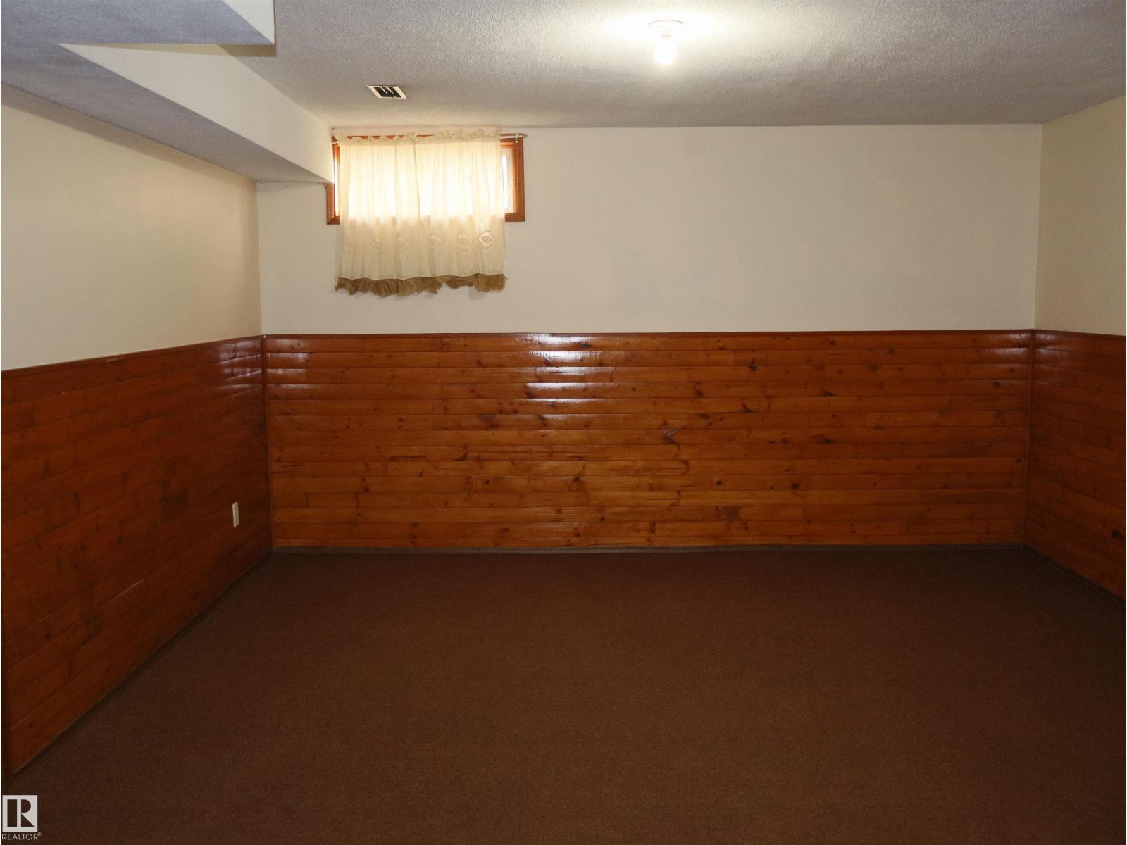 4934 49 Avenue, Barrhead, Alberta  T7N 1G6 - Photo 36 - E4484740