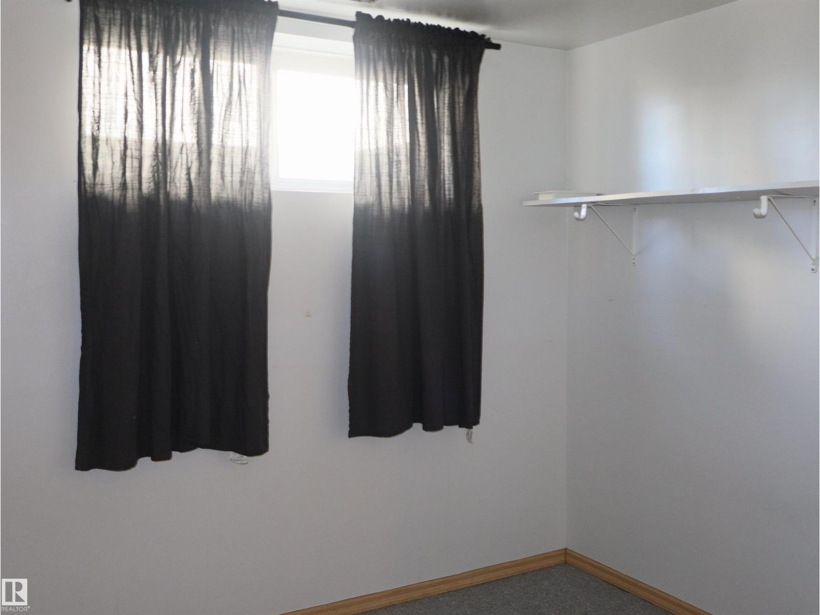 4934 49 Avenue, Barrhead, Alberta  T7N 1G6 - Photo 27 - E4484740