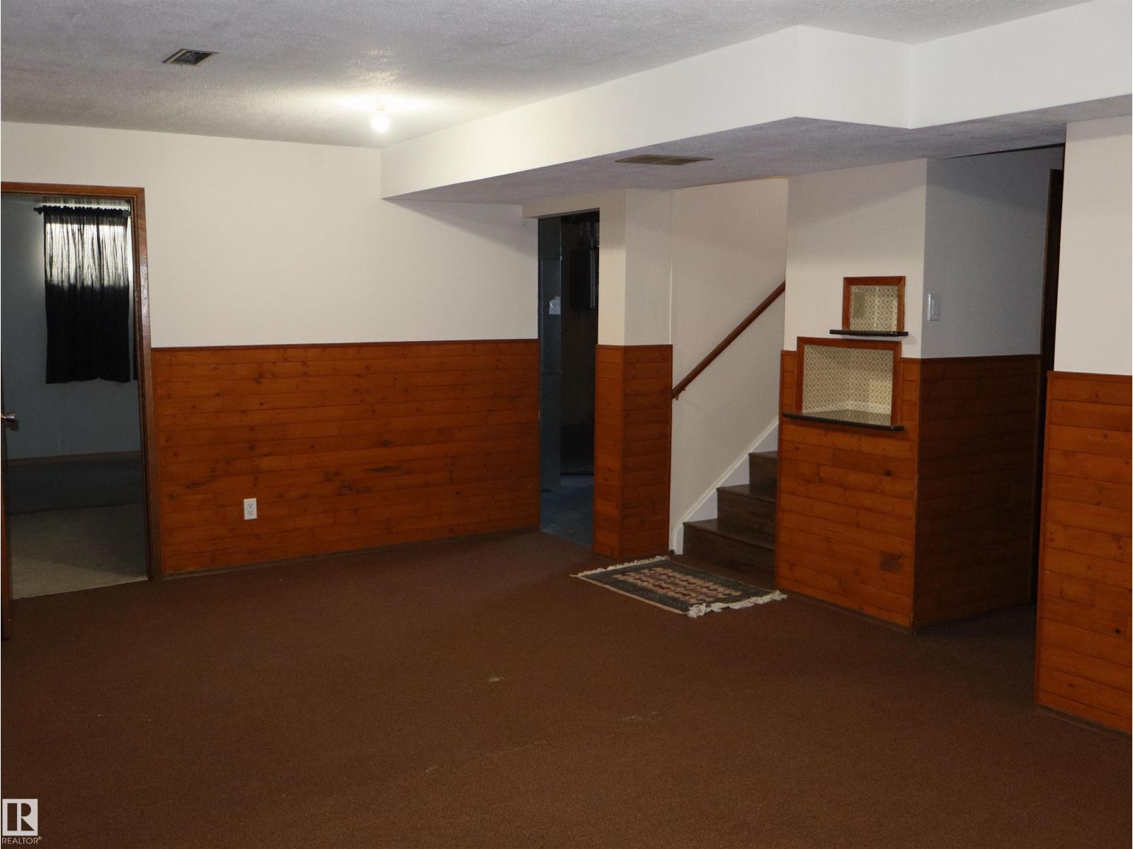 4934 49 Avenue, Barrhead, Alberta  T7N 1G6 - Photo 35 - E4484740