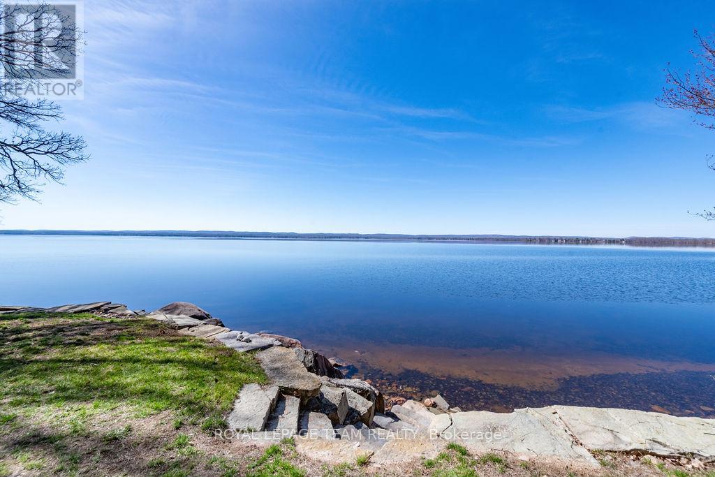 9 Mcnee Drive, North Algona Wilberforce, Ontario  K0J 1X0 - Photo 12 - X13060776