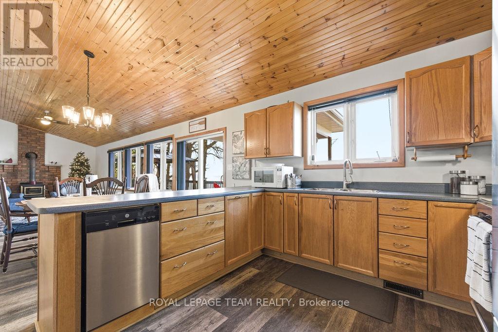 9 Mcnee Drive, North Algona Wilberforce, Ontario  K0J 1X0 - Photo 35 - X13060776