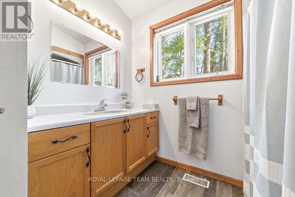 9 Mcnee Drive, North Algona Wilberforce, Ontario  K0J 1X0 - Photo 44 - X13060776