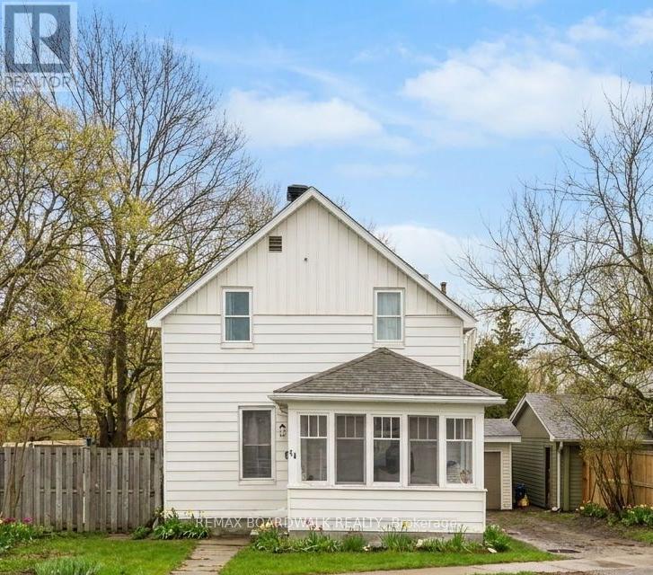 54 COLEMAN STREET, Carleton Place, Ontario