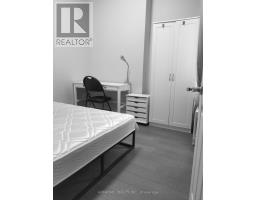 MAIN FLOOR - 253 PALMERSTON AVENUE, Toronto, Ontario