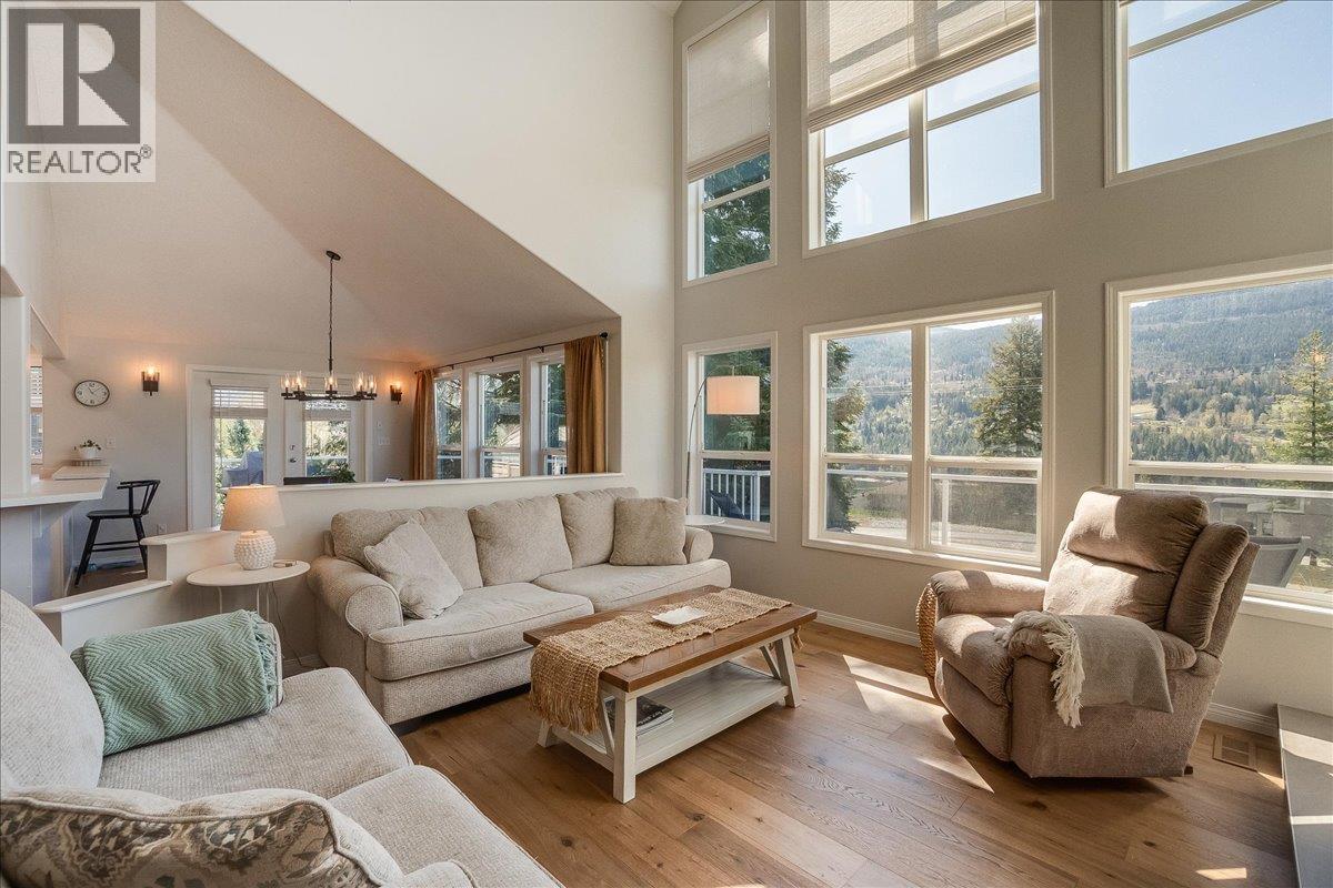5839 Sunset Drive, Nelson, British Columbia  V1L 6X9 - Photo 12 - 10384797