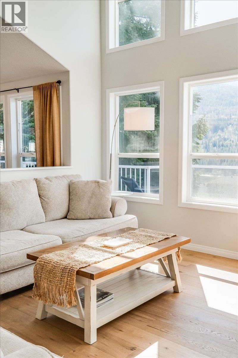 5839 Sunset Drive, Nelson, British Columbia  V1L 6X9 - Photo 15 - 10384797